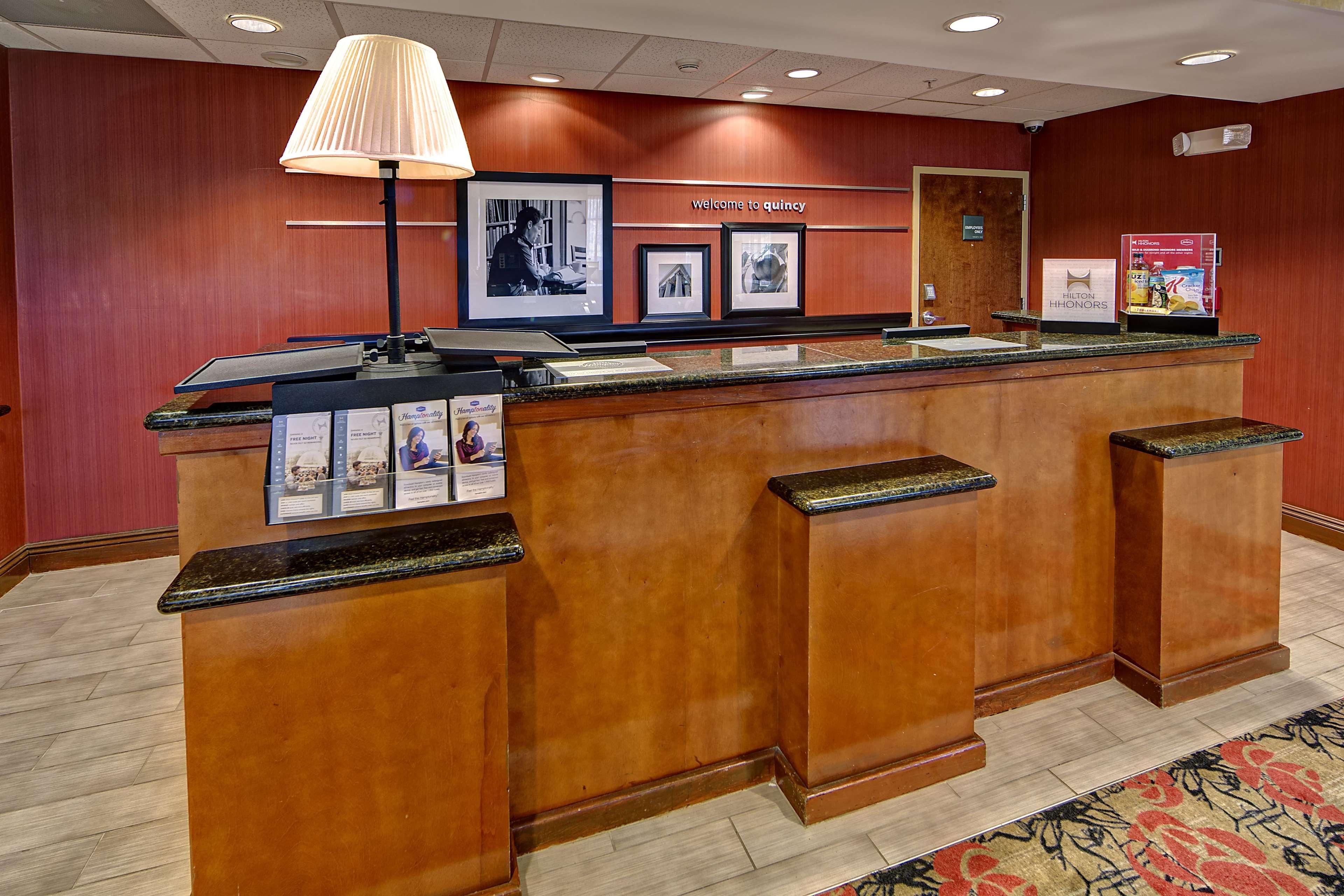 Hampton Inn Quincy Extérieur photo