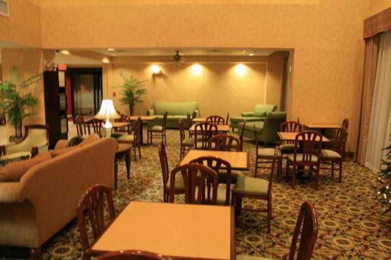 Hampton Inn Quincy Restaurant photo